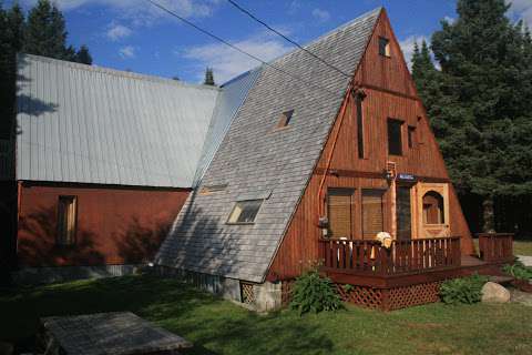 Auberge de jeunesse et camping panoramique de l'anse de roche